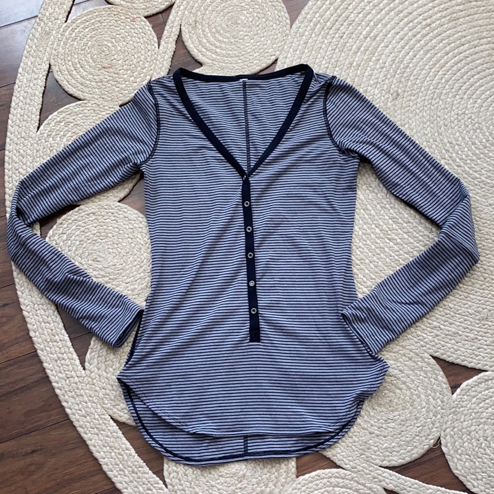 Lululemon V-neck Henley